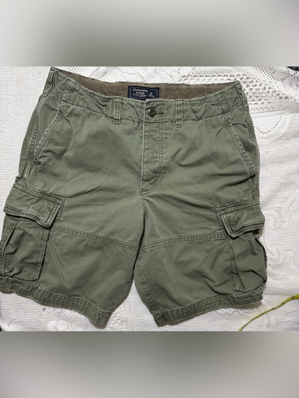 Y2K Vintage Abercrombie & Fitch Men's Olive Green Cargo Shorts